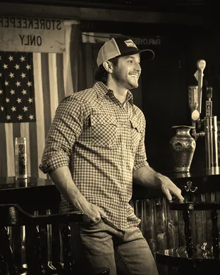 Easton Corbin